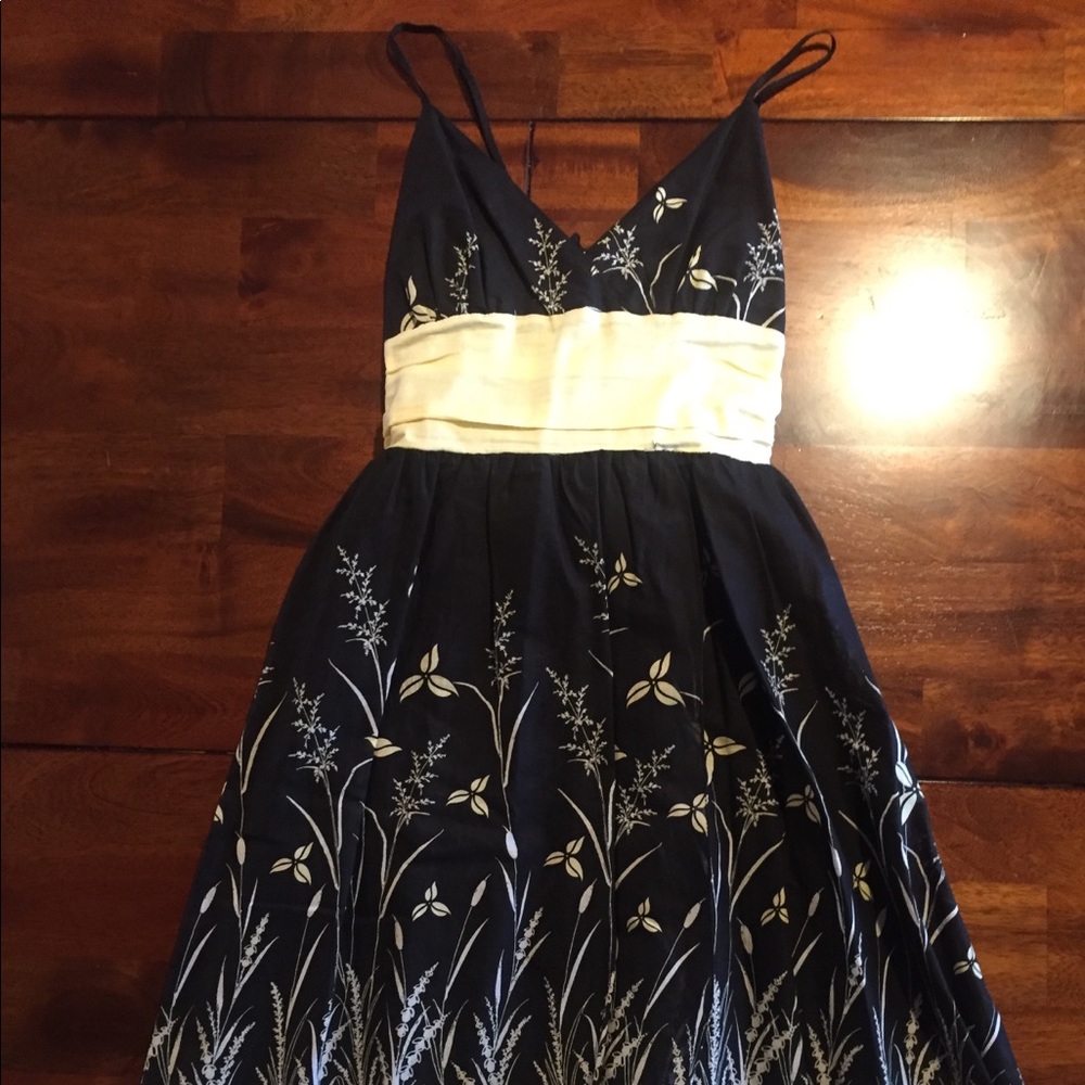 Max studio extra small dress. NWOT
